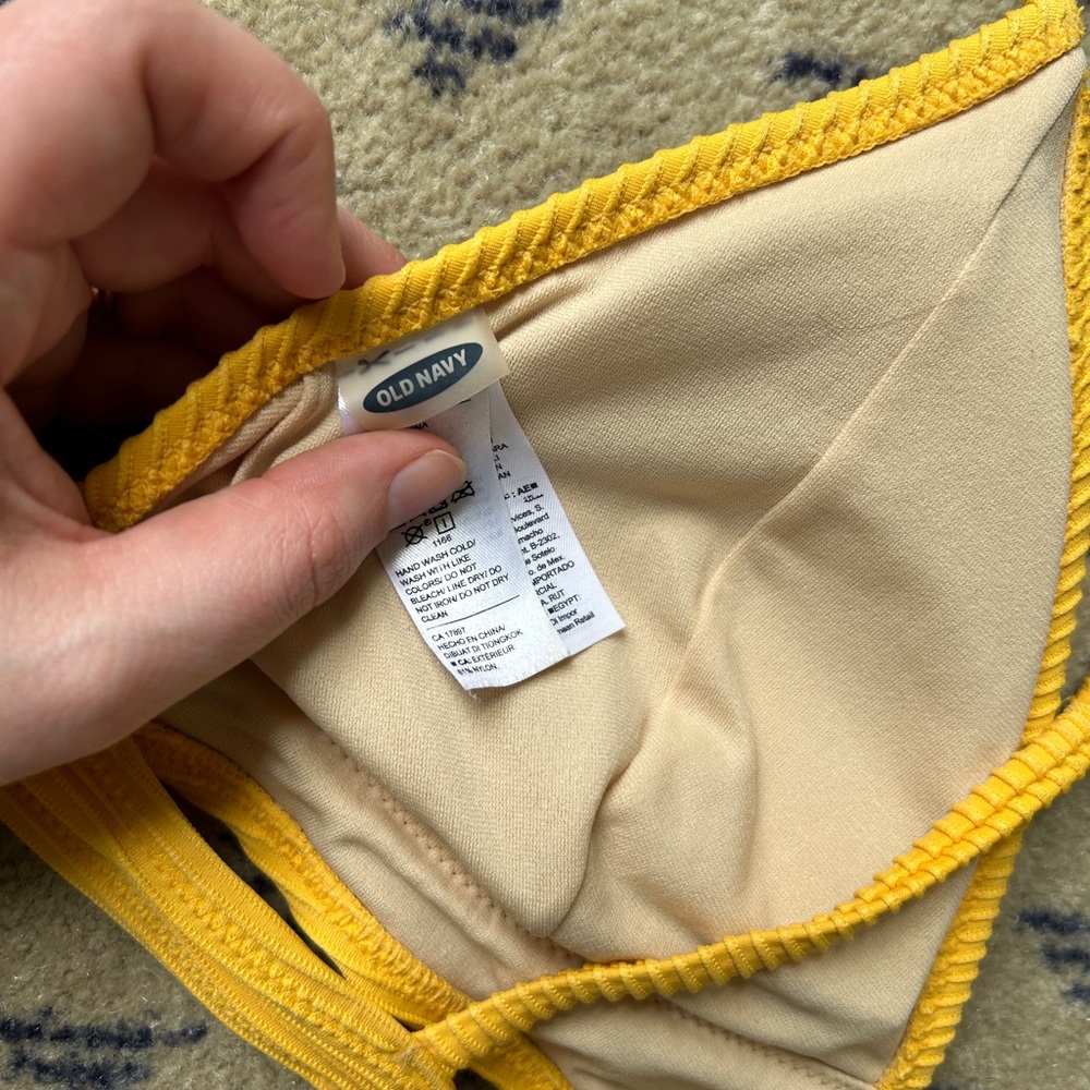 Yellow Ribbed Bikini Top - Picture 3 of 4